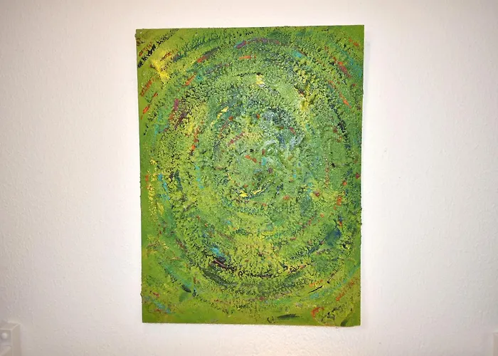 Ostseeallee 6 Treibholz *